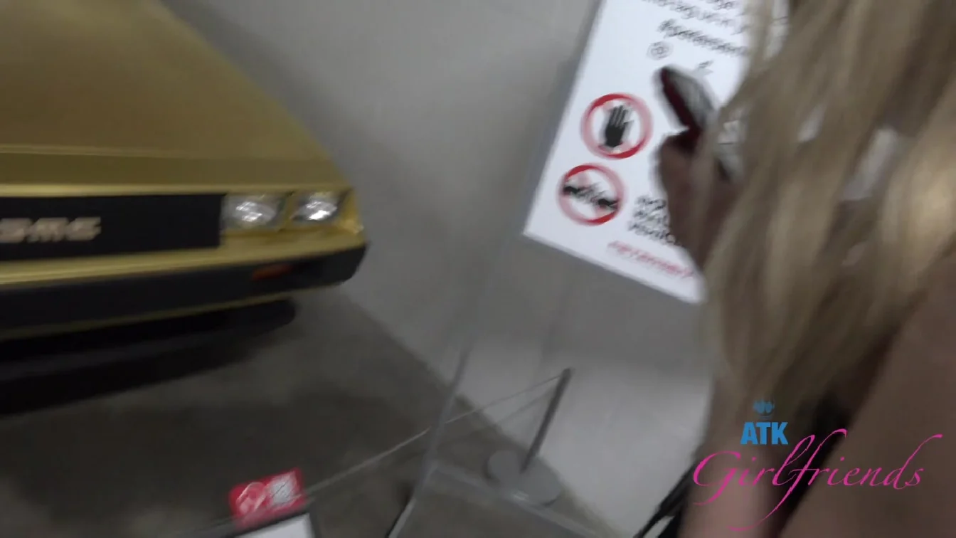 Dez Hansen Auto Museum XXX